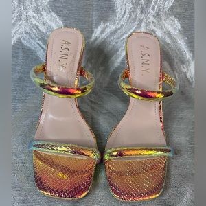A.S.N.Y size 6 clear and irredescent heels only worn once